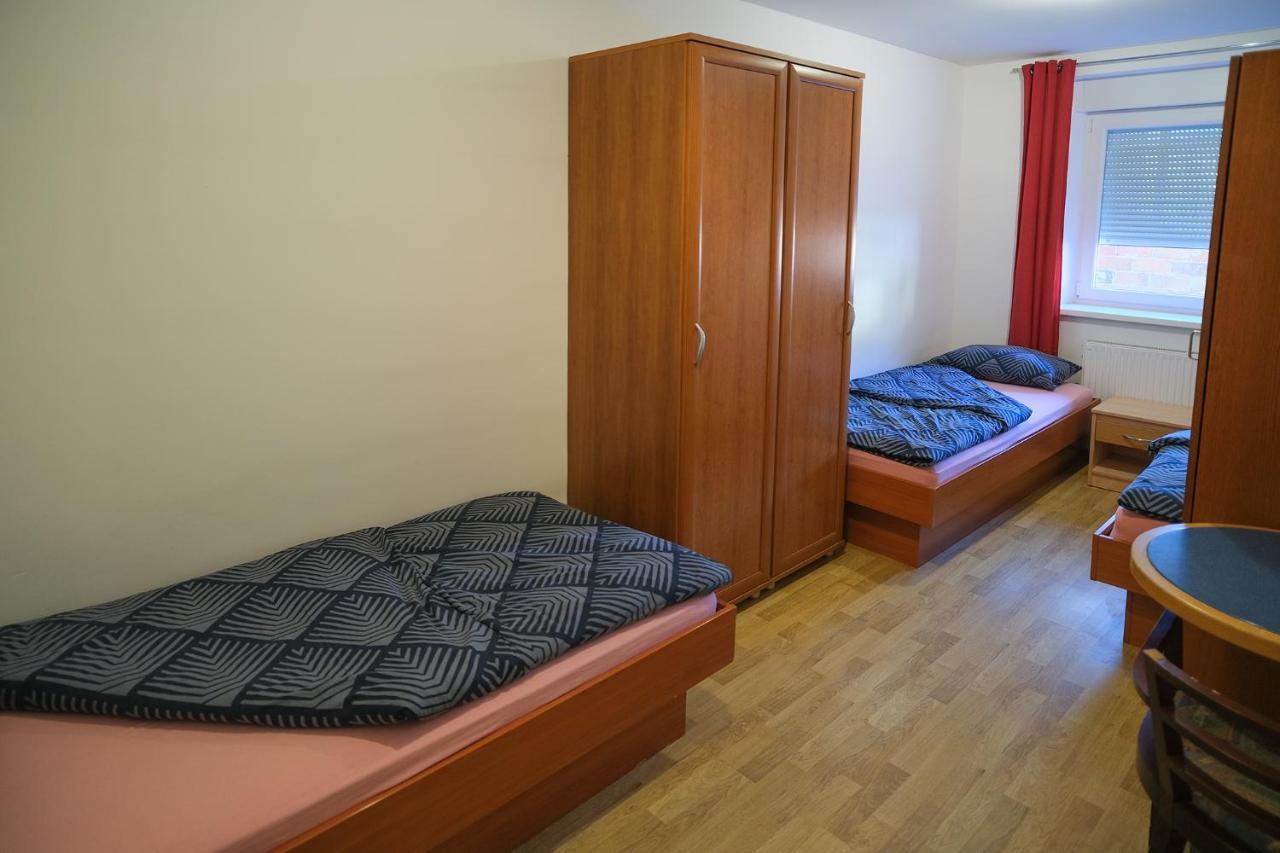 Sostanj Velenje Ravne Sobe Rooms Vrtacnik D O O Kültér fotó